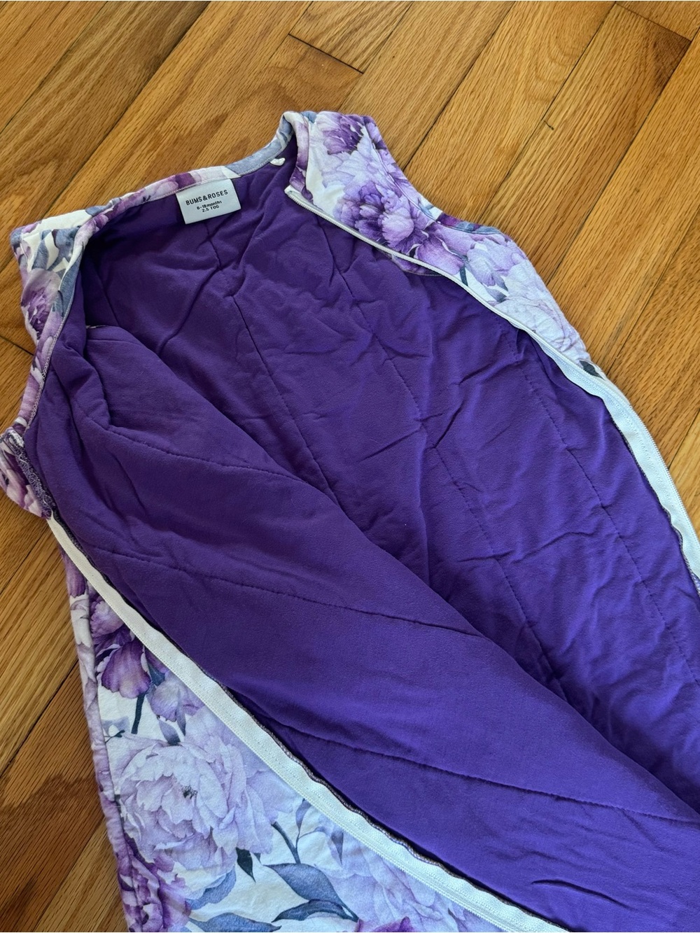Bums & Roses Sleep Sack - Picture 2 of 2